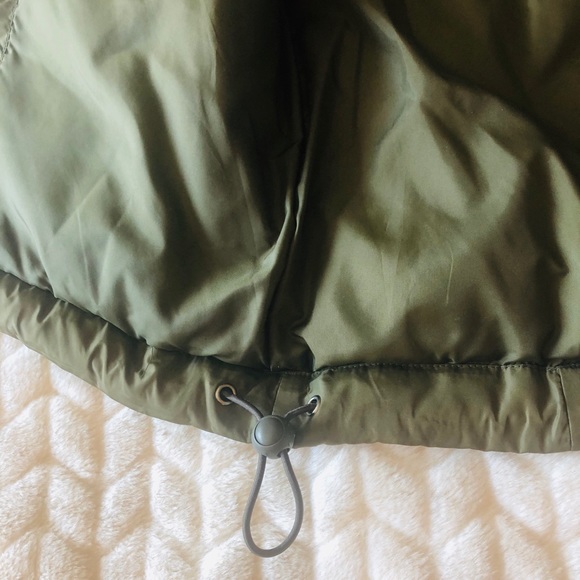 Hunter green Puffer Vest - Picture 7 of 8